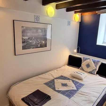 Mouraria 3 - Historic Duplex Apartamento