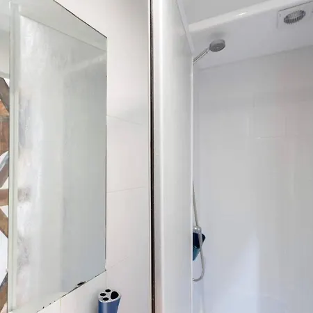 Mouraria 3 - Historic Duplex * リスボン