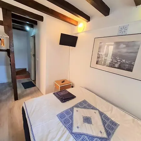 Mouraria 3 - Historic Duplex Apartment