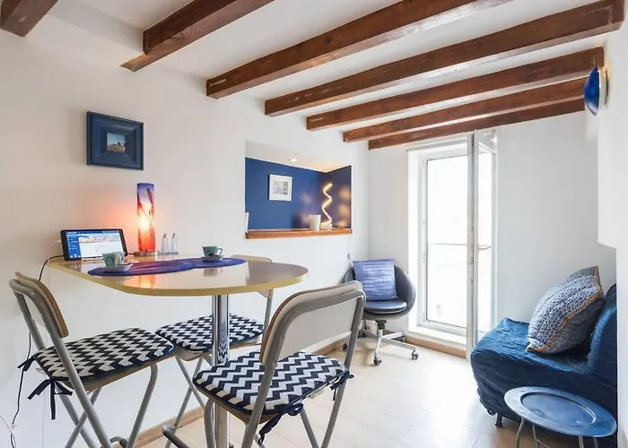 Mouraria 3 - Historic Duplex Lisboa